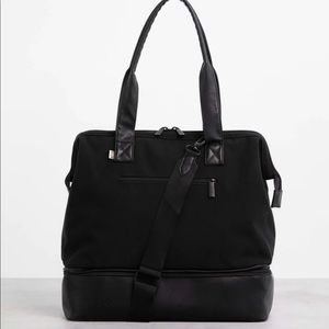 The Convertible Mini Weekender
IN  BLACK
